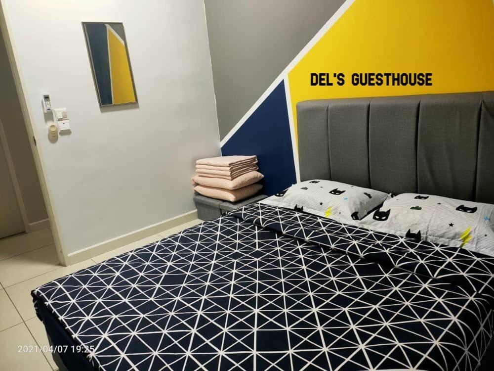 Del'S Guesthouse @ Southville Same Level With Pool Fits 8 班吉 外观 照片